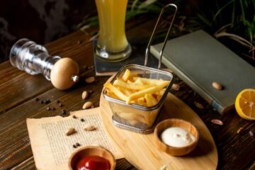 cgi franklin uniqua fries and tea